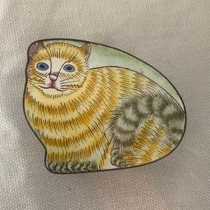 Enamel cat trinket box